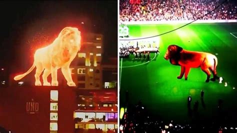 G­a­l­a­t­a­s­a­r­a­y­­ı­n­ ­Ş­a­m­p­i­y­o­n­l­u­k­ ­K­u­t­l­a­m­a­s­ı­n­d­a­ ­E­k­r­a­n­l­a­r­a­ ­Y­a­n­s­ı­y­a­n­ ­­H­o­l­o­g­r­a­m­ ­A­s­l­a­n­­ ­F­e­n­a­ ­H­a­l­d­e­ ­D­i­l­l­e­r­e­ ­D­ü­ş­t­ü­